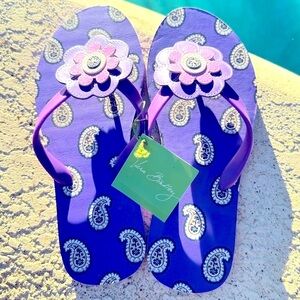 NWT Vera Bradley Flip Flops – Small (Size 5-6) – Simply Violet 💜